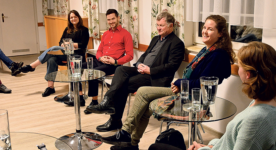 Diskutierten über Reformen und die Zukunft der Kirche: Magdalena Krstanovic, Bernhard Birklbauer, Bischof Manfred Scheuer und Marlies Prinz. (von links)