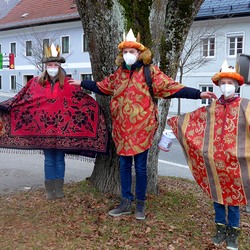 Sternsinger/innen der Pfarre Frankenmarkt