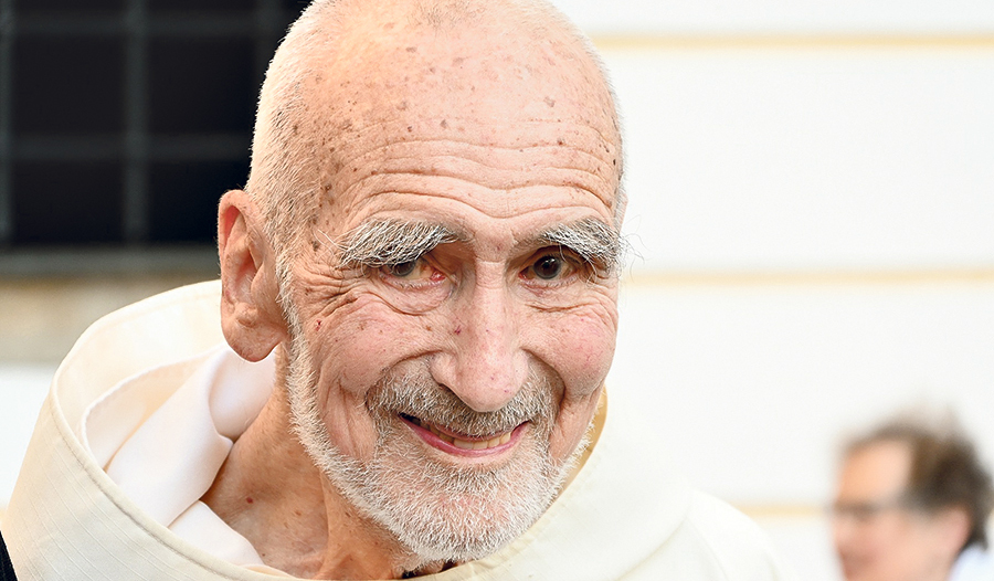Der 100-jährige Benediktinerbruder  David Steindl-Rast.    