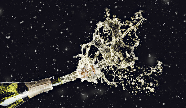 Bei der Champagner-Herstellung wird der Wein in der Flasche ein zweites Mal vergoren. 