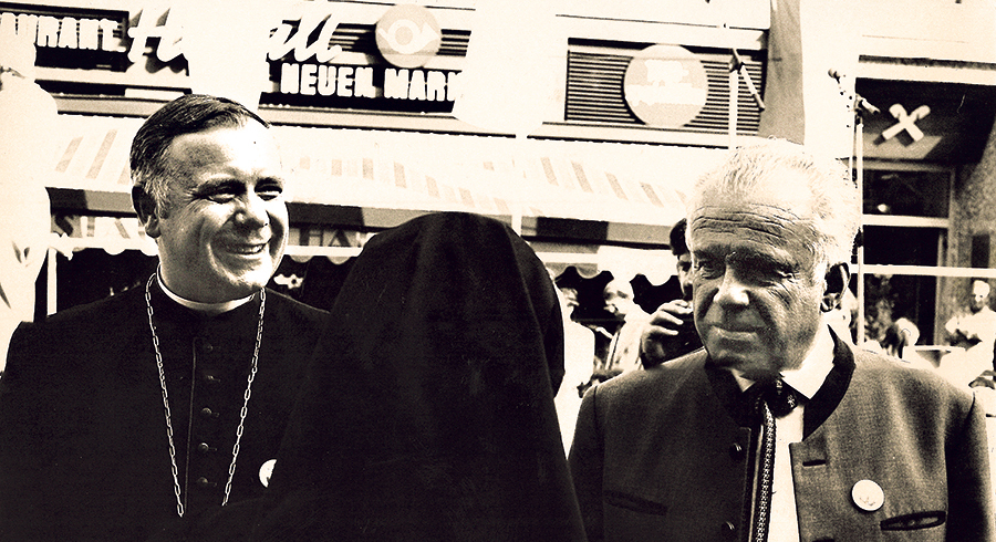 Mit Landeshauptmann Josef Ratzenböck, der im Dezember 2025 verstorben ist, hat Aichern nach eigenen Worten „positivst“ zusammengearbeitet.  