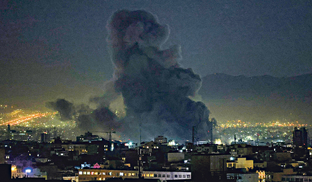 Bombeneinschläge in Teheran (Iran) 