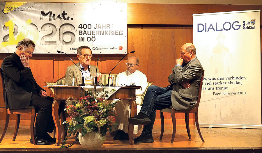 Bischof Manfred Scheuer (von links), Moderator Matthäus Fellinger, Prior Petrus Bayer und Superintendent Gerold Lehner.    