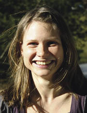 Land der Menschen, Gesch?ftsf?hrerin Koordinatorin Melanie Zach hat ihre Arbeit am 1. M?rz 2009 begonnen
Integration, Zusammenleben von Inl?ndern und Ausl?ndern, Bleiberecht, Migration