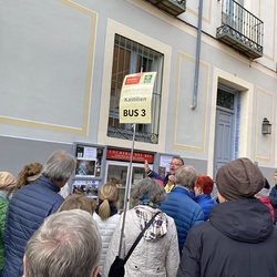 25. Oktober: Auf dem Weg zum Klosterpalast San Lorenzo de El Escororial. Hier haben früher die Kutschen gehalten. 