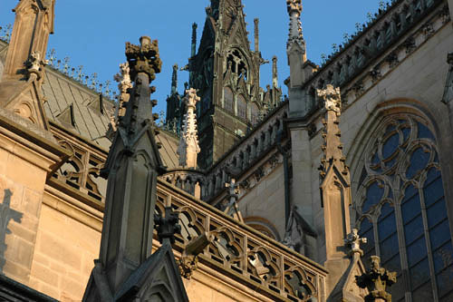 Mariendom, Dom, Kirche, Kirchturm, Domturm, Domuhr, Domplatz, Park, Dompark, HimmelFranz Maria GlaserEinfaltstra?e 7, A-4020 LinzBLZ 49460 Spardabank LinzKontonummer 00-378.444