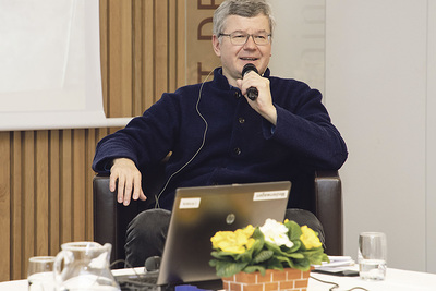 P. Hans  Tschiggerl  hat am Welttag der Kranken bei den Elisabethinen in Linz über seine Erfahrungen in China erzählt. 