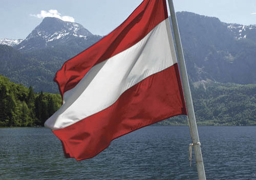 Hallstatt, Wasser, See, Hallst?tter See, Sonne, See, Kirche, Altar, Wanderweg, Kulturerbe, Fahne, ?sterreichische Fahne


Franz Maria Glaser
Einfaltstra?e 7, A-4020 Linz
BLZ 49460 Spardabank
Kontonummer 00-378.444