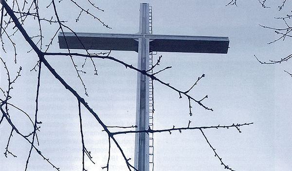 Die Kreuzwegbroschüre (A5-Format, 32 Seiten) ist zum Preis von 5 Euro zu beziehen. E-Mail: alois.muehlbachler@dioezese-linz.at; Tel. 0664 344 28 04. 