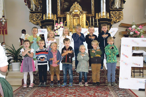 Die Kinder sagten ein besonderes Danke.   