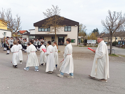 Josef Lukarsch bei der Palmprozession.
