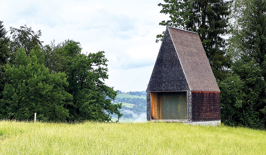Kapelle am Waldrand