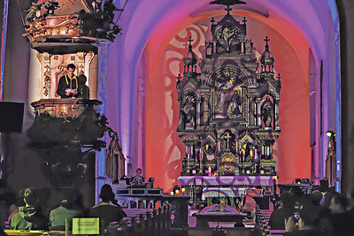 Lebendige Texte beim Poetry-Slam in Wels   