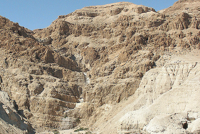 In Höhlen über dem Toten Meer kamen die berühmten Schriftrollen ans Tageslicht. 