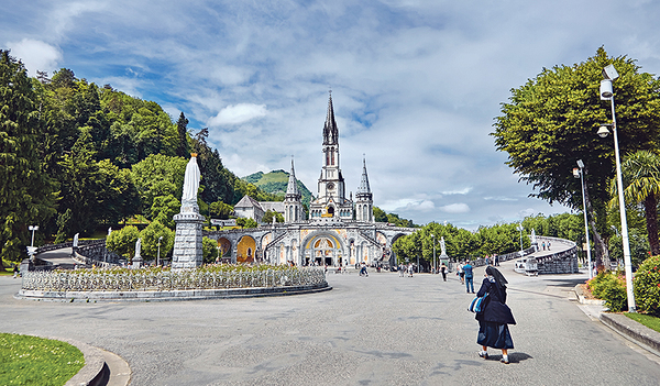 Wallfahrtsort Lourdes       