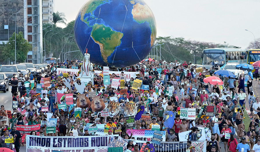 Aktivisten fordern konkrete Beschlüsse für den Klimaschutz. 