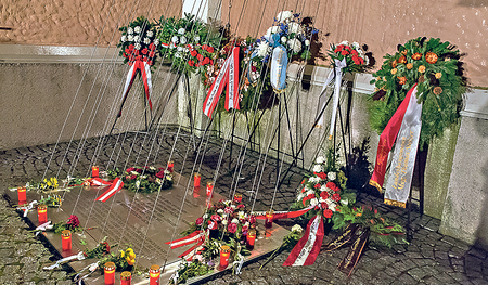 Gedenkzeichen für die „Kinder von Etzelsdorf“.