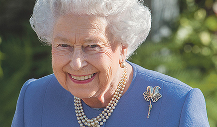 Königin Elizabeth II. stirbt im Alter von 96 Jahren. 