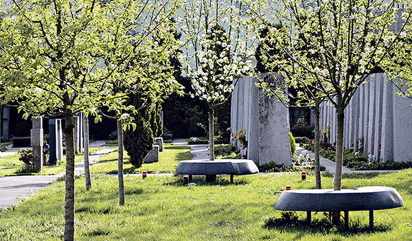 Neues Kunstprojekt und Grabanlage am Barbara-Friedhof