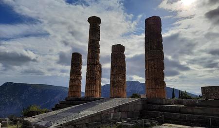 Beeindruckend: Tempelanlage beim Orakel von Delphi
