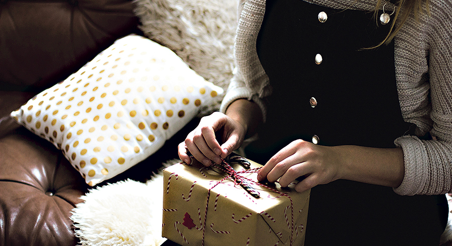 Wenn für Geschenke das Geld fehlt. / unsplash Wenn für Geschenke das Geld fehlt.