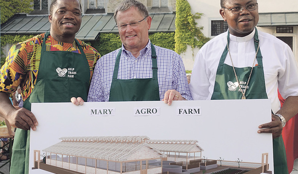 Präsentierten das Projekt. Pfarrer Leonard Ozougwu, Vereinsobmann Alfred Hrusca und Weihbischof Ernest Obodo (von links).   