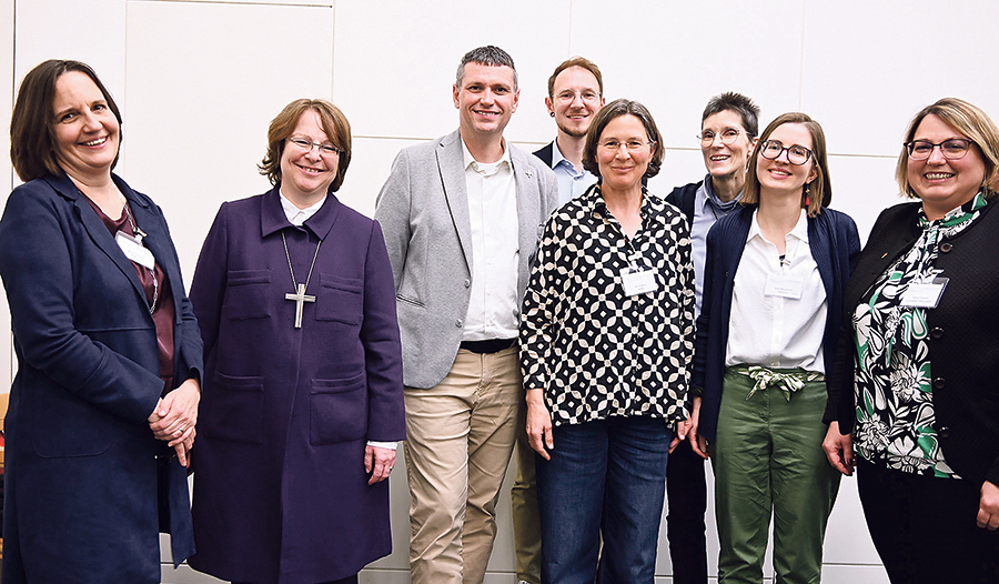 Die Referent:innen der Tagung. 