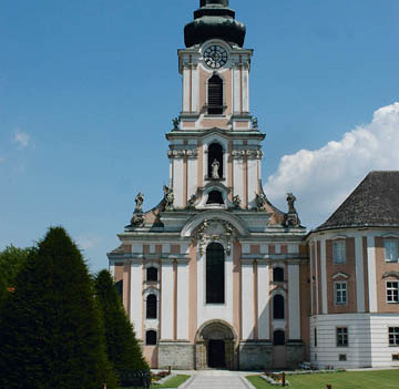 Das Rokokojuwel ?sterreichs, Zisterzienserkloster, Stift Wilhering, Wilhering, M?nche, romanisches Trichterportal, Fresken, Francesco Messenta, Bartolom?o Altomonte, Potto, Engel, Skulpturen, Engelsskulpturen, Augsburger Stukkatuere,  Altarbild, Joha