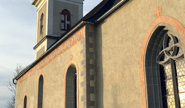 St. Anna-Kirche in Steinbruch:  ein besonderer Ort mit einer wertvollen historischen Orgel, die viele Besucher/innen anzieht. 