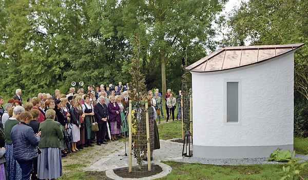 An eine Goldhaube erinnert die Form der neuen Kapelle.  