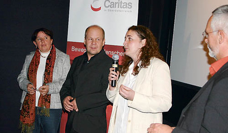 Asyl in ?sterreich, Dokumentarfilm, Premiere im Moviemento am 25. 10. 2007, Mag. Barbara Grein?cker (Caritas-Fl?chtlingshilfe), Arne Marchart und Patricia Marchart (Regie und Schnitt), Caritas-Direktorstellvertreter Mag. Gerhard Reischl