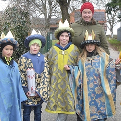 Sternsinger/innen der Pfarre Frankenmarkt