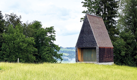 Kapelle am Waldrand