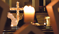 Jesus selbst gibt uns Hoffnung indem er sagt: „Ich bin die Auferstehung und das Leben.“    / Dietmar Steinmair/KKV Jesus selbst gibt uns Hoffnung indem er sagt: „Ich bin die Auferstehung und das Leben.“