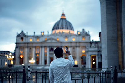 Das erste Lehrschreiben von Papst Leo XIV. wird sich voraussichtlich der künstlichen Intelligenz widmen.