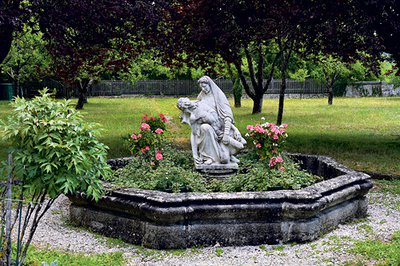 Das Schloss war für Generationen von Kindern und Jugendlichen ein beliebter Ort für Ferienlager.  