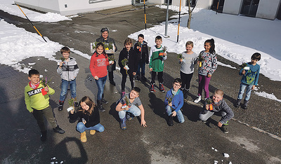 KInder der Volksschule Sandl  