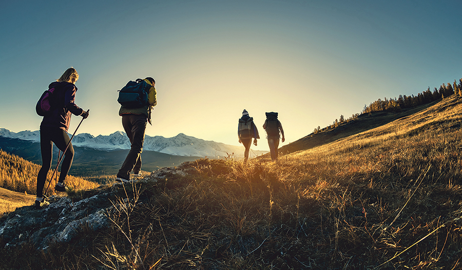 In Österreich gibt es zahlreiche Pilgerwege, manche führen dabei auch durchs Gebirge.  