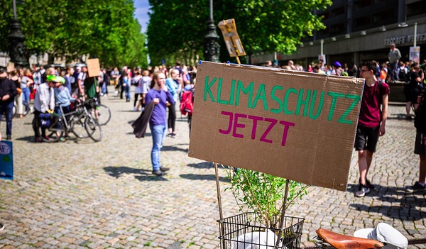 Auch Friday for Future ist mit dabei beim ökumenischen Tag