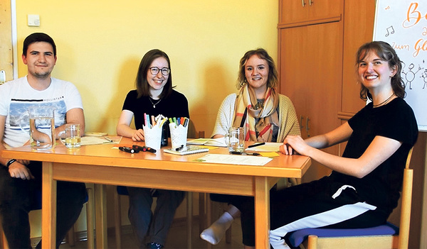 Das Musikprojekt-Team des Schacherhofs (von links): Lukas Fellner, Miriam Deinhofer, Antonia Legat, Florentina Fehringer
