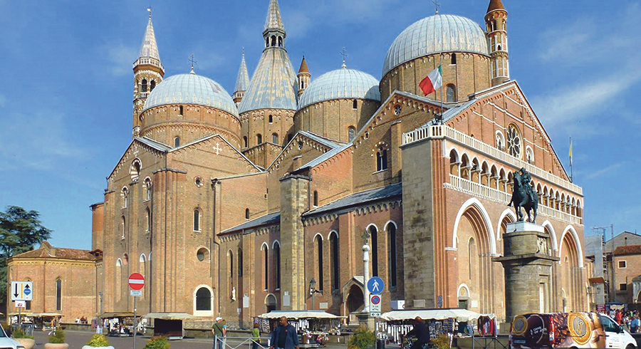 Die Antoniusbasilika in Padua.  
