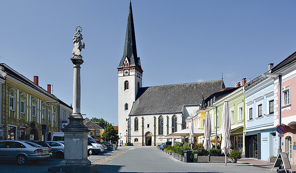 Welche Geschichten hätte die Pfarrkirche in Ottensheim wohl nach 501 Jahren zu erzählen?