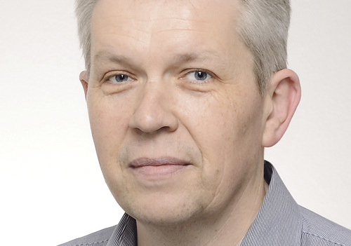 Herbert Mühringer ist Religionslehrer am Gymnasium Dachsberg und Leiter des Referats für Weltanschauungsfragen der Diözese Linz. 