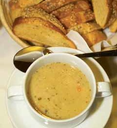 Fastensuppe 'Wiener Kartoffelsuppe'.         Wien, 3.3.2004       ? Franz Josef Rupprecht; A-7123 M?nchhof; Bank: Raiffeisenbank M?nchhof (BLZ 33054), Kto.-Nr.: 17.608 