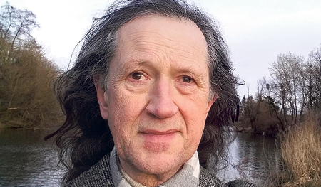 Lothar Schultes ist Kunsthistoriker und Künstler. Für die Kirchenzeitung gestaltet er die neue ‚Reihe „Kunst & Geschichte_n“.   