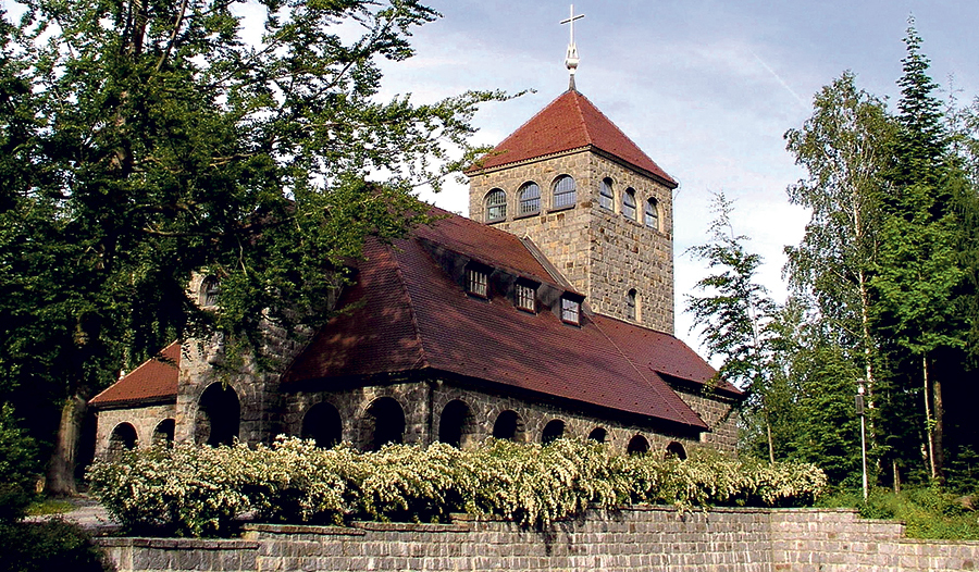 Die Granitsteine, aus denen die Fatimakapelle erbaut wurde, kommen aus der unmittelbaren Umgebung. 