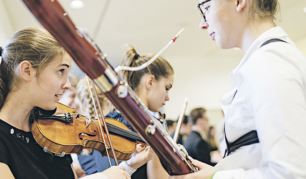 100 junge Musiker/innen kommen heuer zum Orchestercamp nach St. Florian.  
