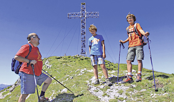 Auf dem Gipfel des Brunnkogels. Hier findet am 26. August eine Bergmesse mit Bischof Scheuer statt.   