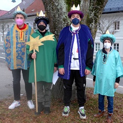 Sternsinger/innen der Pfarre Frankenmarkt