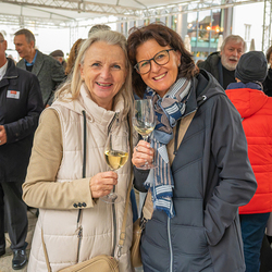 Ausklang bei Agape und Musik